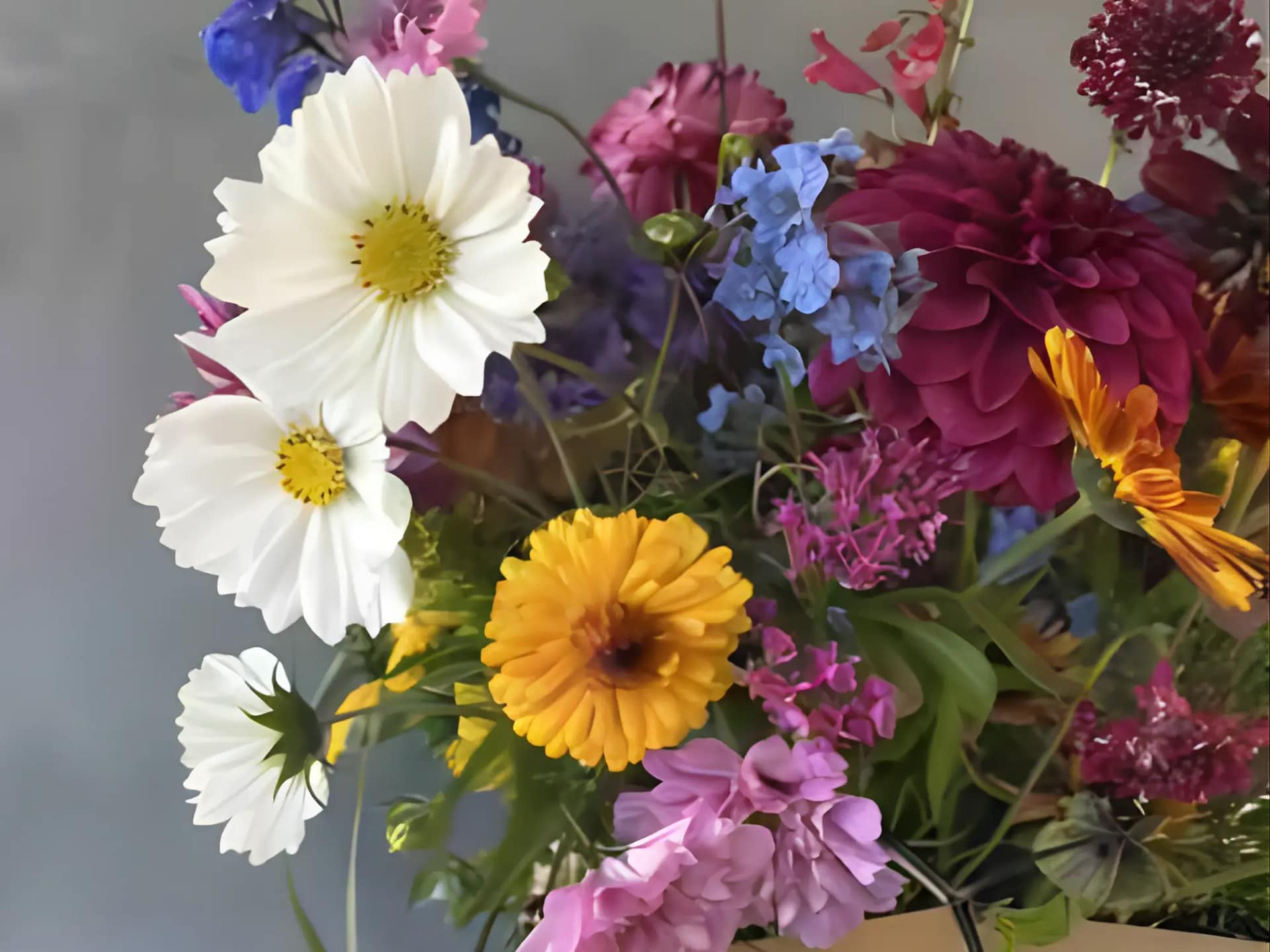 Seasonal Gift Bouquet of Summer Garden Flowers